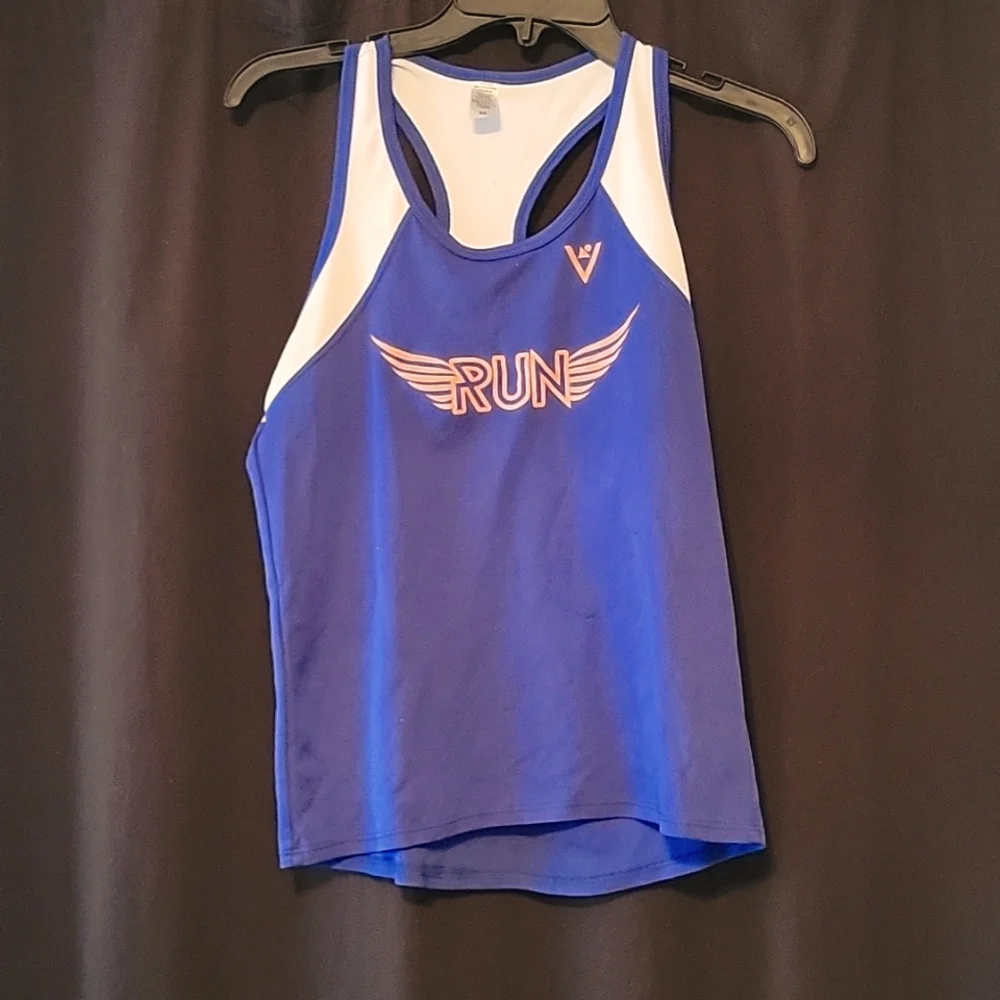 Running Tank - Picture 1 of 5